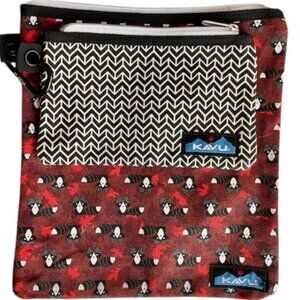 Pair of Kavu Zippered Pouches in Geo and Racoon 5 x 8" and 9.75 x 10.25"